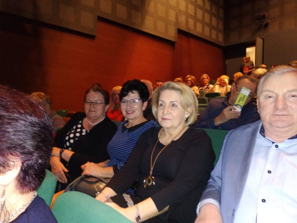 Teatr Pleciuga – „Kobieta idealna”